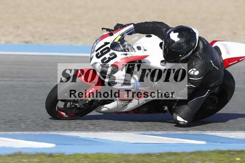 Archiv-2025/01 24.-27.01.2025 Moto Center Thun Jerez/gruen-green/193